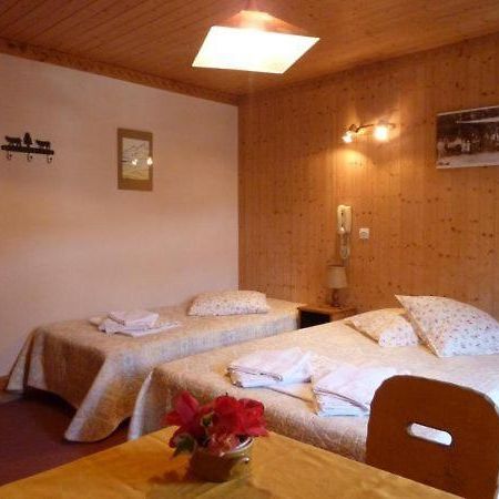 Chalet Residence Les 7 Monts Samoens Room photo